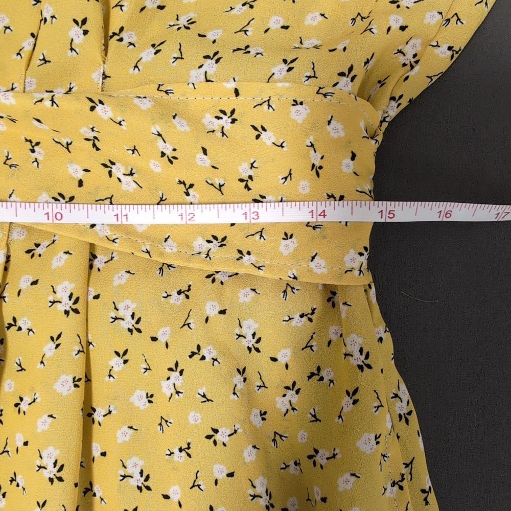 Max Studio Yellow Floral Short Ruffle Sleeve Smocked Sundress Boho LP - Picture 15 of 16